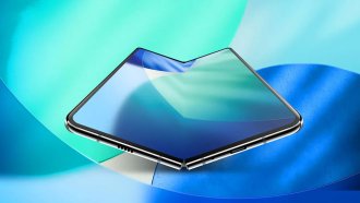 ভাঁজহীন ডিসপ্লের জন্য স্যামসাংয়ের প্রযুক্তি নিতে পারে অ্যাপল
